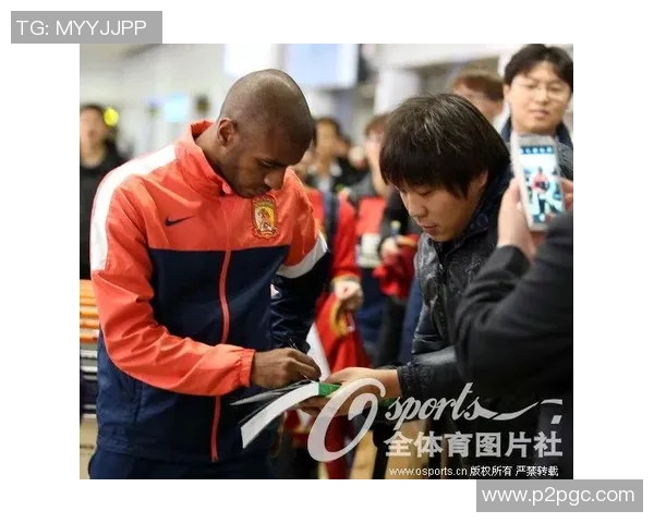 球星签名卡片足球收藏价值与球迷热情交织的独特文化魅力探秘